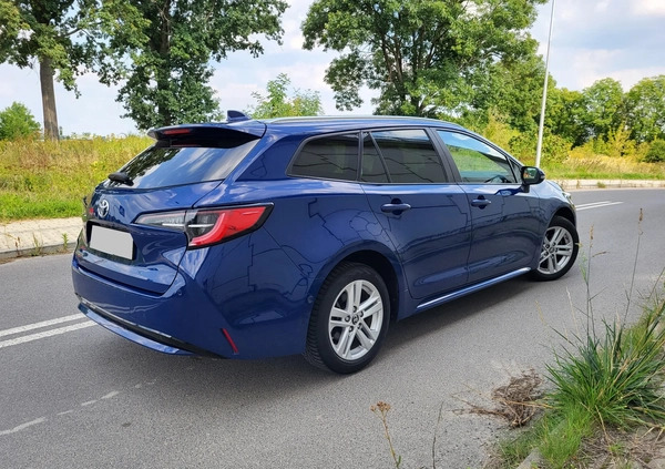 Toyota Corolla cena 64400 przebieg: 169000, rok produkcji 2019 z Szczytna małe 631